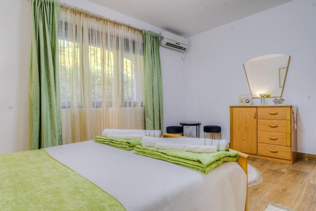 Pavle'S Oasis Virpazar Exterior foto